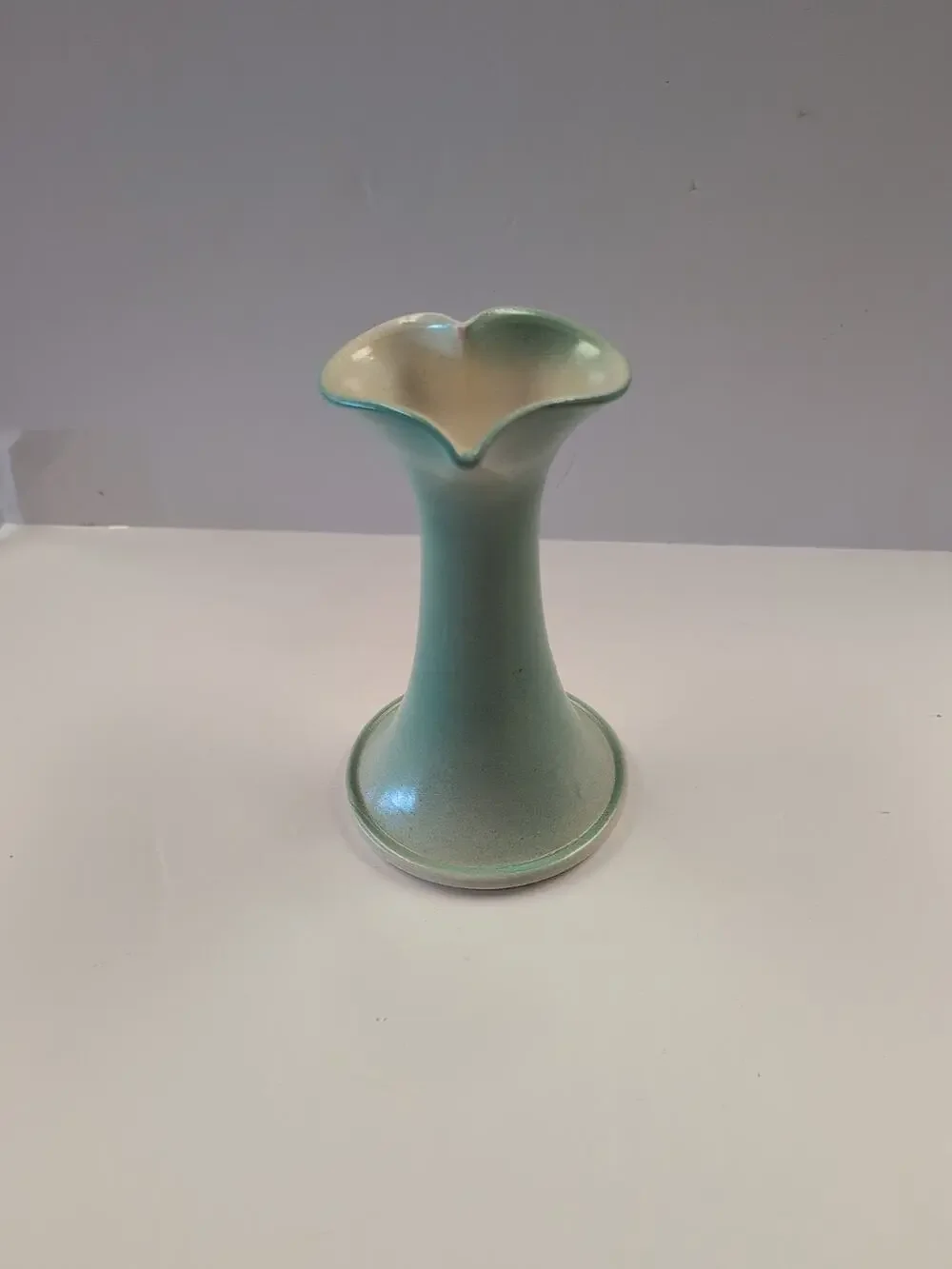 Art Deco Noveau fan vase shaped, Sea Foam‎ Green Jack In The Pulpit Style